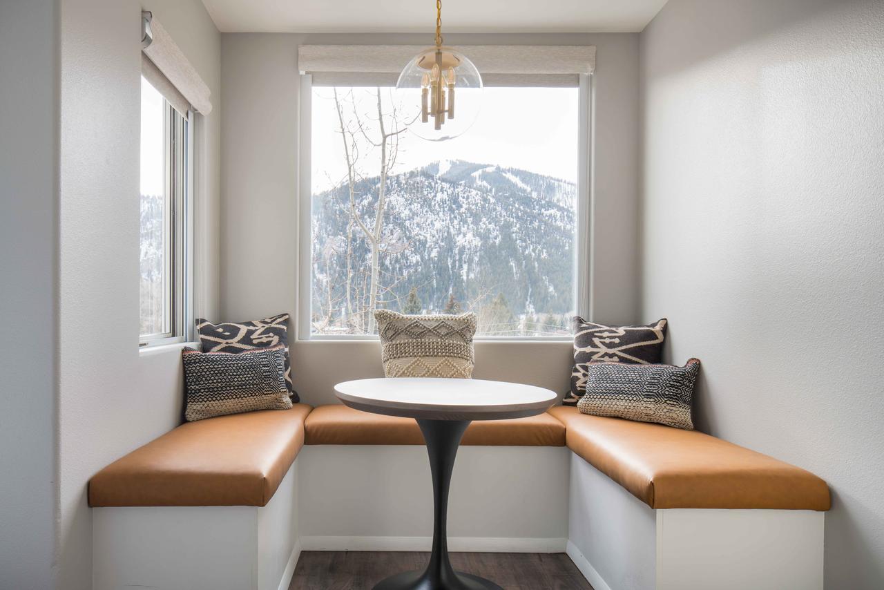 Hotel Ketchum Bagian luar foto