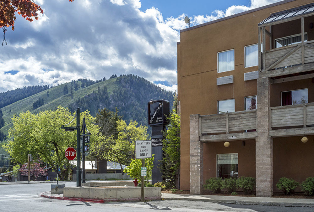 Hotel Ketchum Bagian luar foto